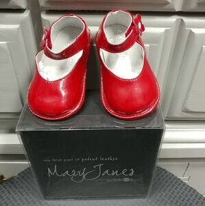 Beba Bean Patent Leather Mary Janes 0-3 Months Red Baby Shoes